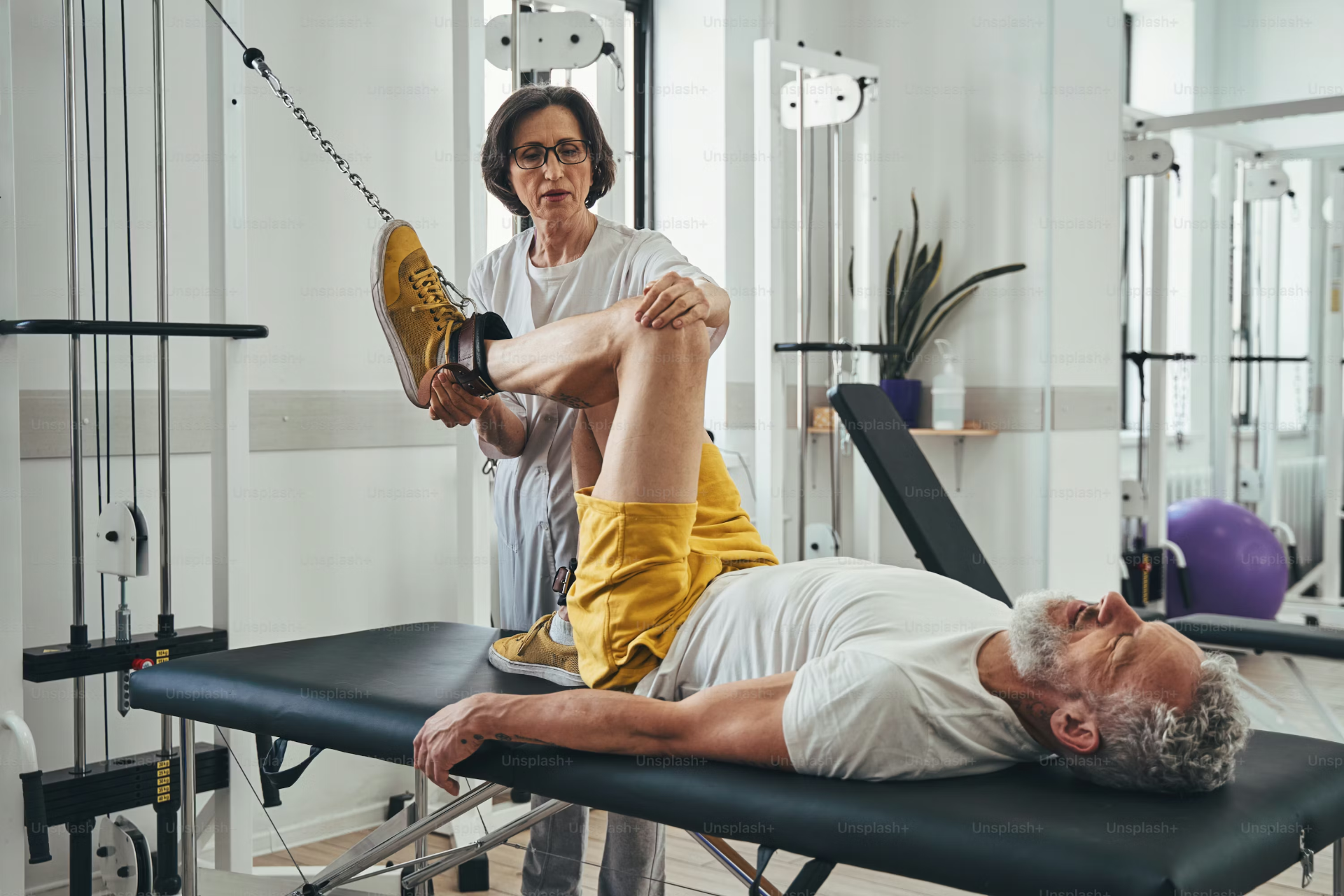 How to Train With an Injury Without Losing Momentum