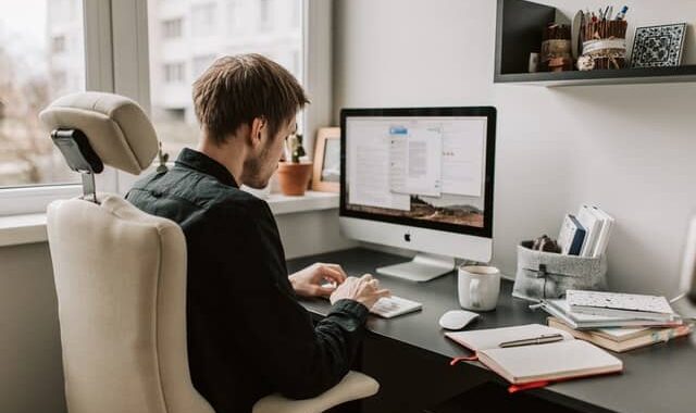 What Remote Workers Should Do to Stay in Shape